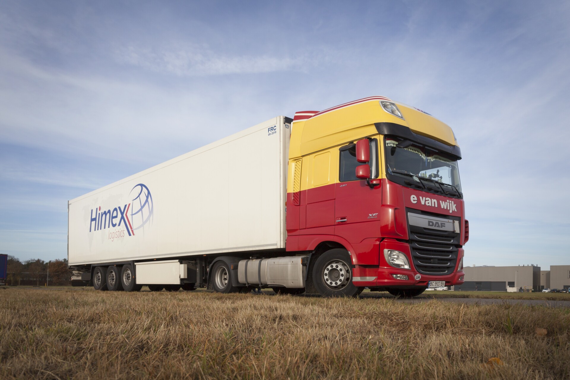 E. van Wijk neemt Himex Logistics over
