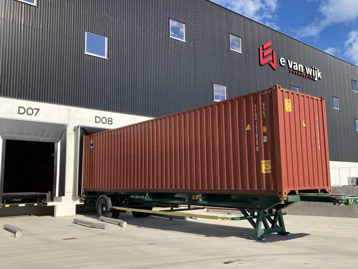E. van Wijk Forwarding Crossdocking