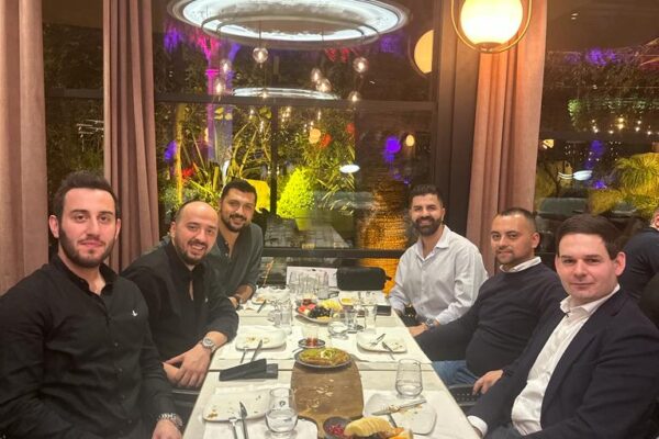 Diner met transportpartners tijdens de Logitrans Fair
